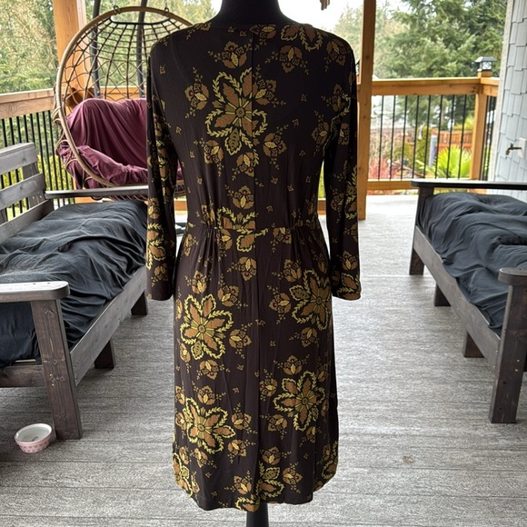 White Stuff | Tallie Eco Vero Jersey Dress - Picture 9 of 14